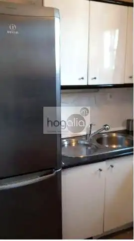 Cocina de Planta baja de alquiler en Sevilla con Aire acondicionado y Amueblado
