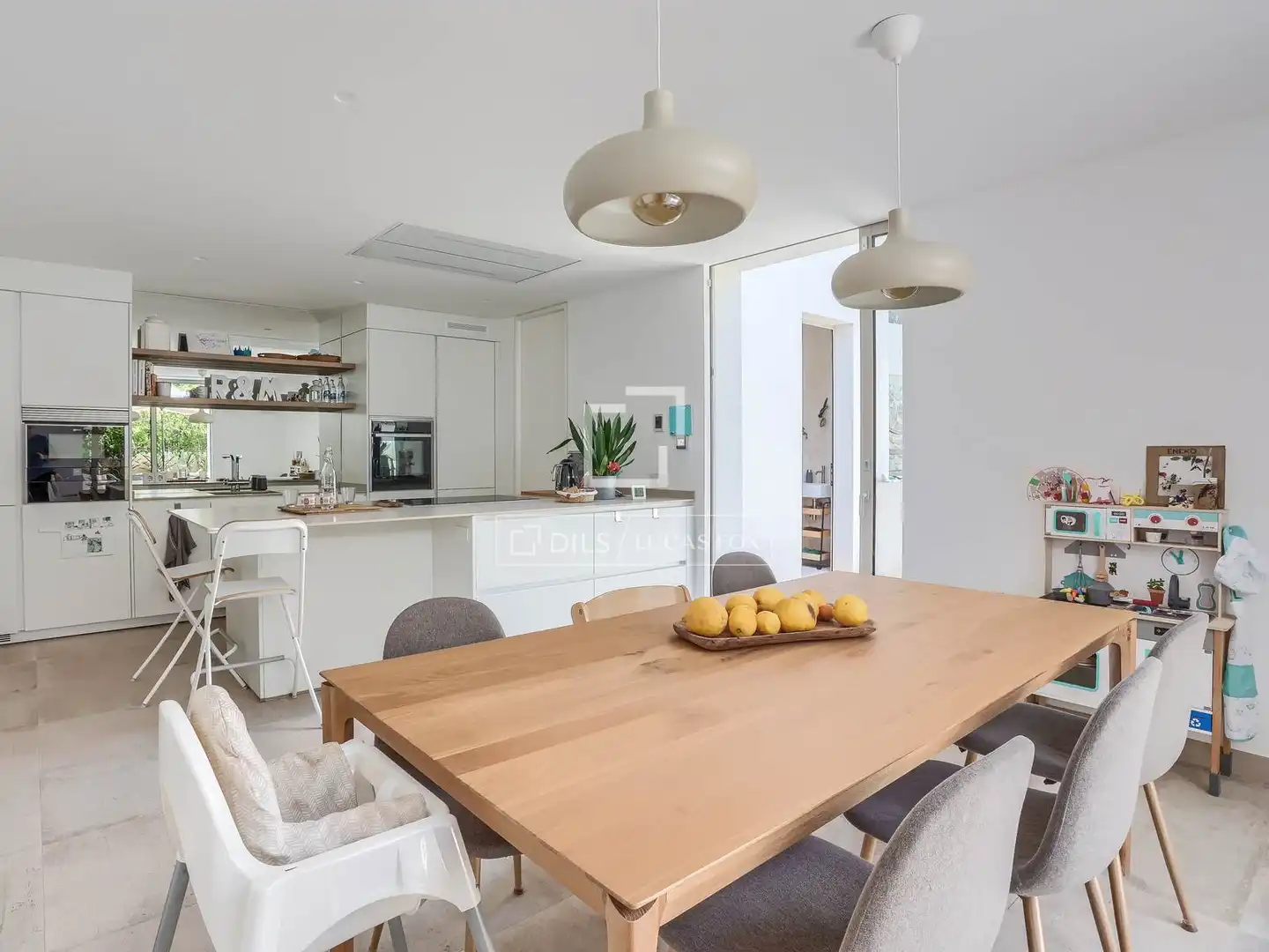 Dining room of Houses for sale in Calvià  with Air Conditioner, Heating and Private garden
