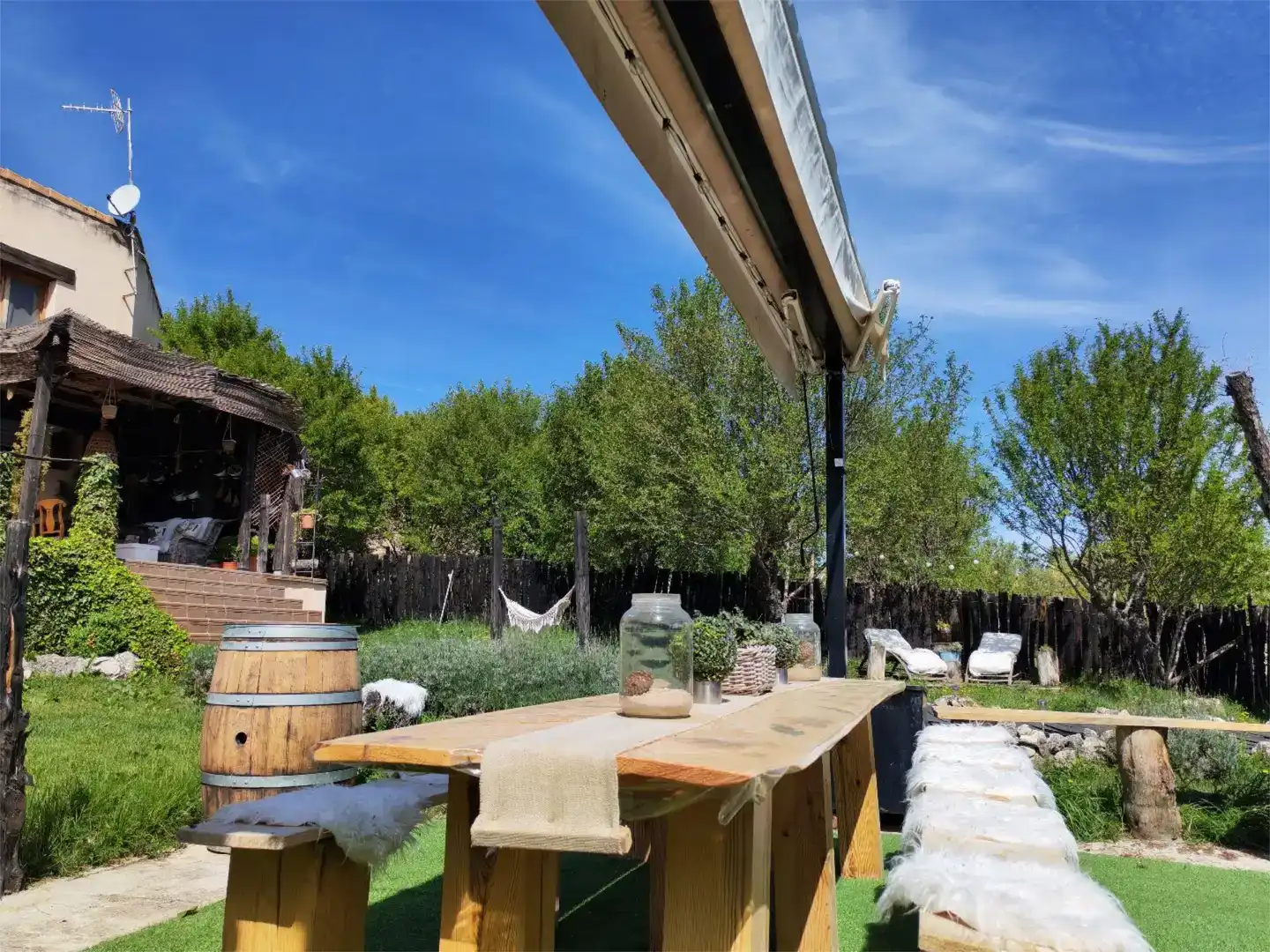 Terrassa de Pis en venda en Sepúlveda amb Jardí privat i Moblat