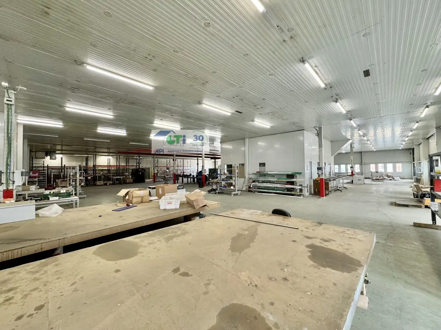 Nau industrial en venda en Zaragoza
