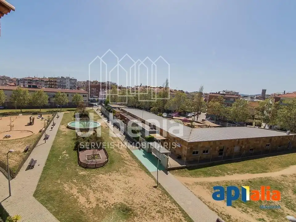 Parking de Piso en venta en Pineda de Mar con Calefacción y Terraza