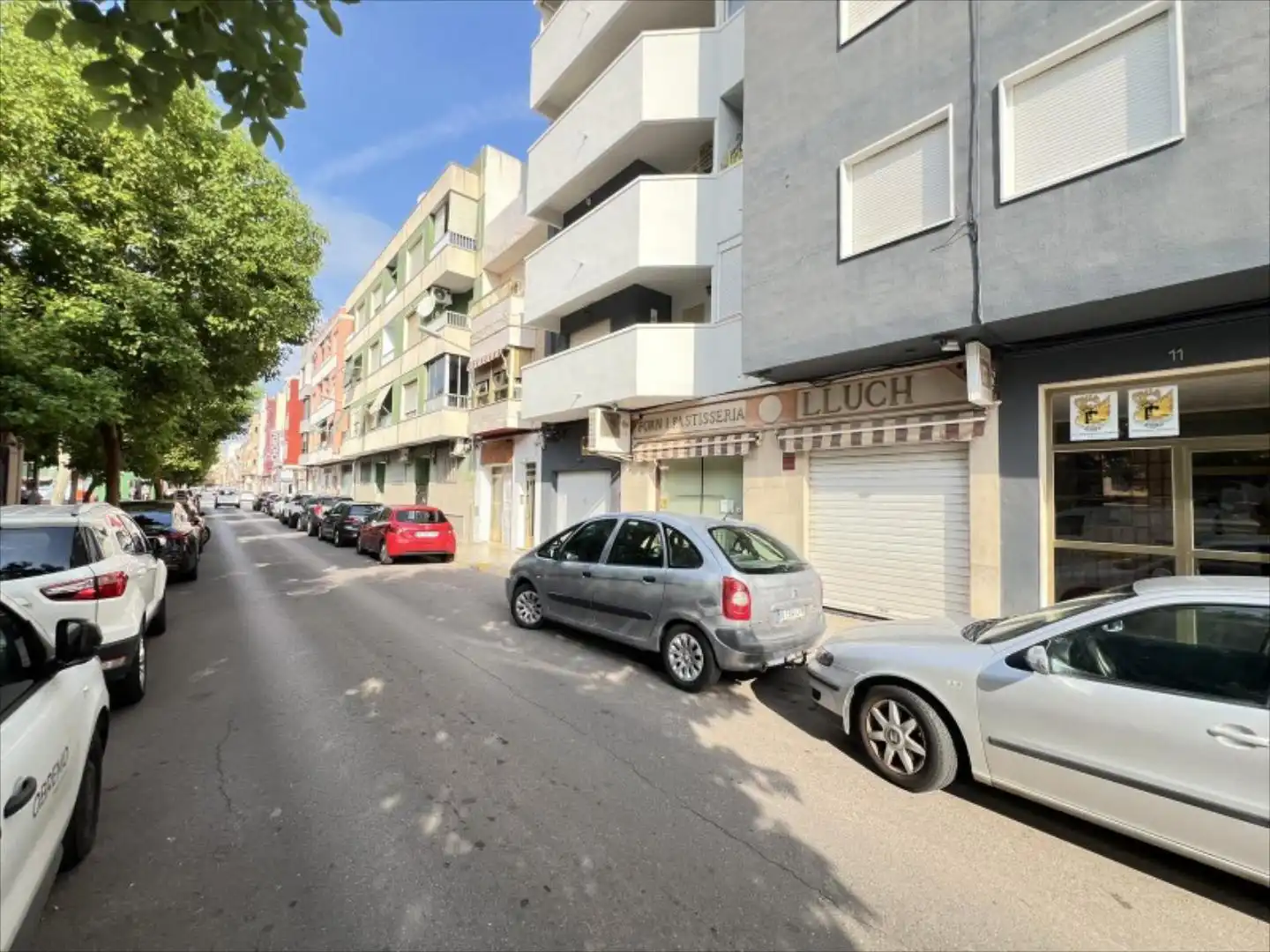 Business premises for sale in Casc Urbà