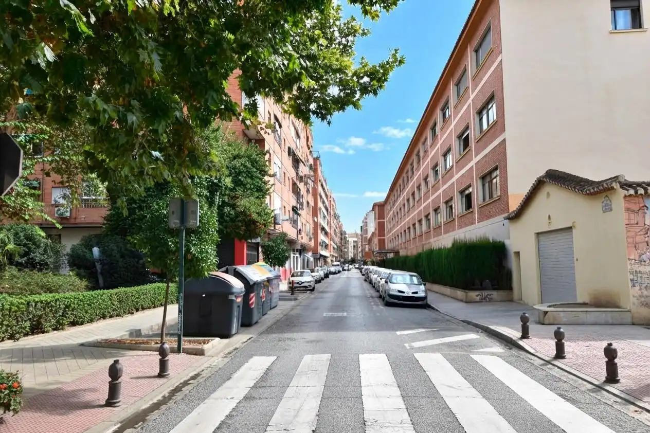 Pis de lloguer a Granada, Granada