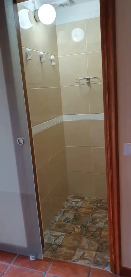 Baño de Apartamento en venta en San Cristóbal de la Laguna con Terraza, Horno y Lavadora