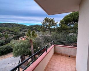 Exterior view of Single-family semi-detached for sale in Sant Pol de Mar  with Air Conditioner and Swimming Pool