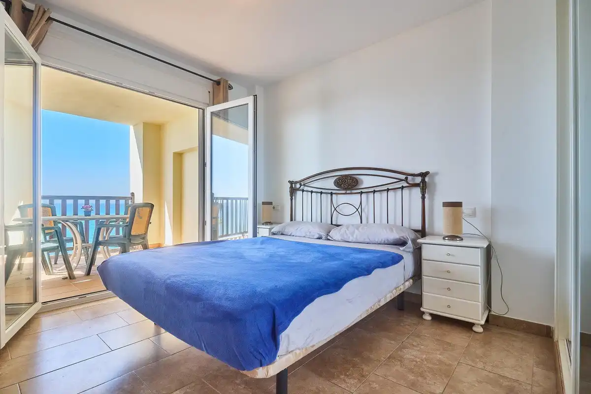 Apartment with pool for sale in del sol, imagen 25