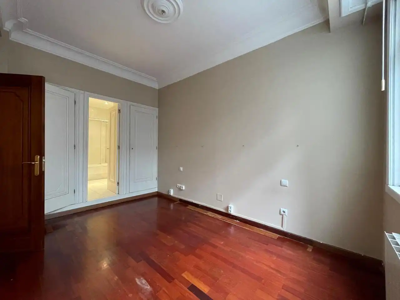 Habitación de Piso en venta en A Coruña Capital  con Calefacción, Parquet y Trastero