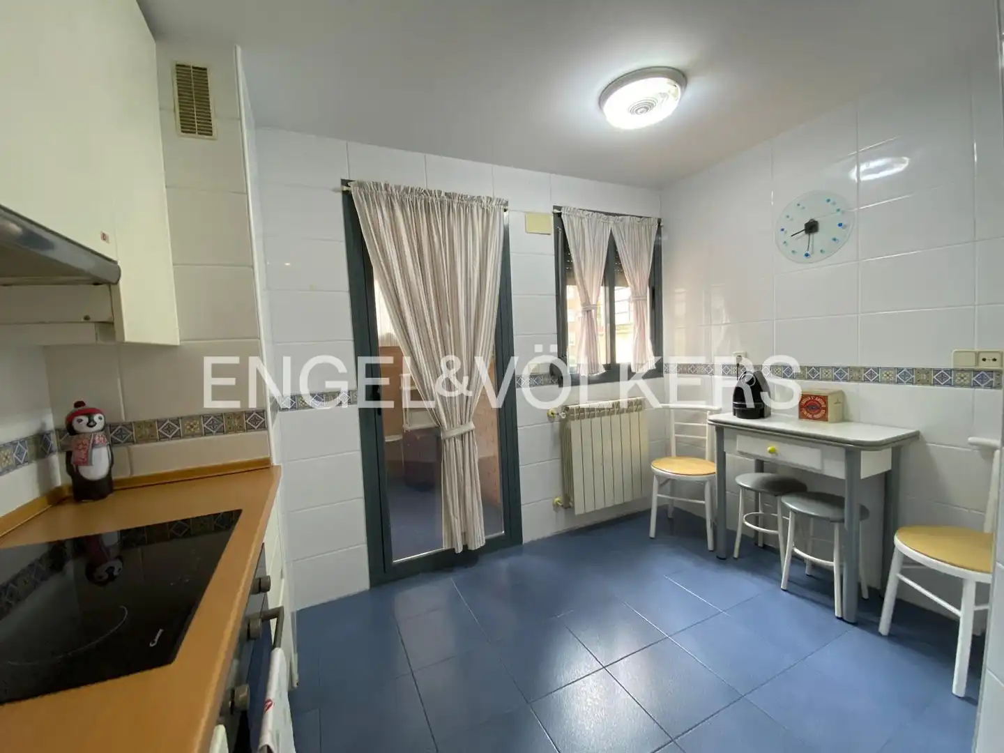 Küche von Wohnung zur Miete in Pozuelo de Alarcón mit Klimaanlage, Heizung und Privatgarten
