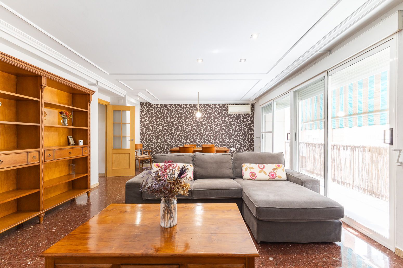 Piso en venta en Alaquàs - Calle LOS BENLLIURES