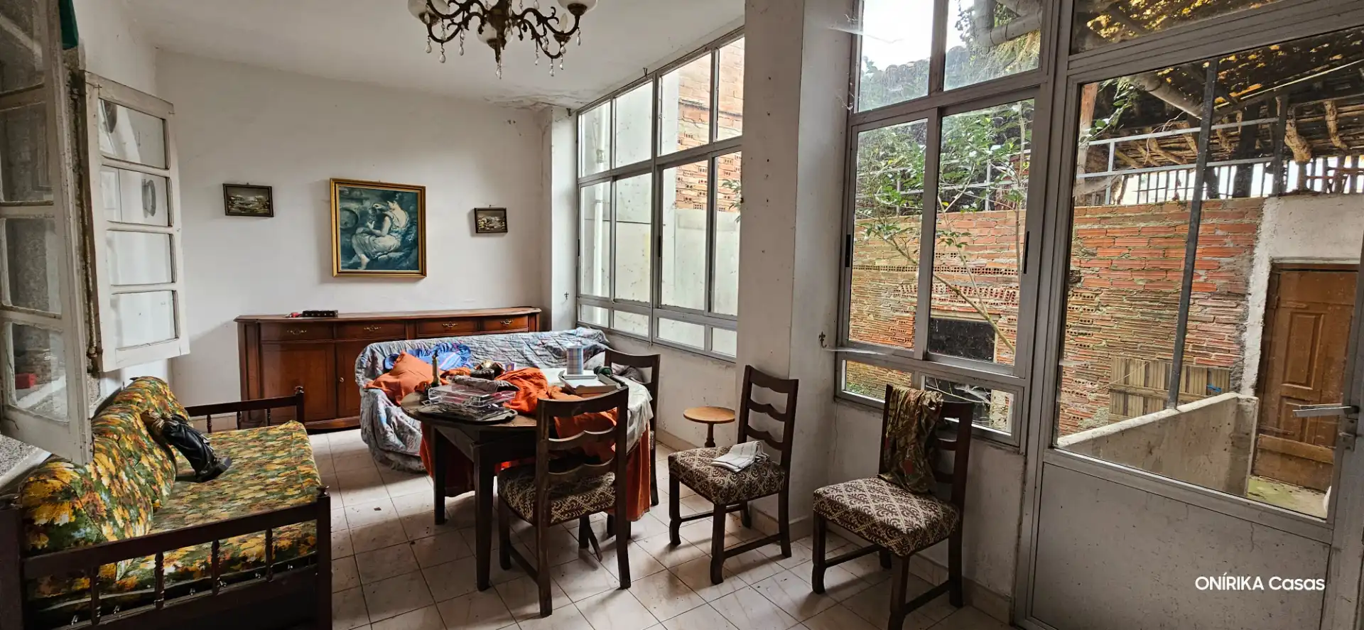 Comedor de Edificio en venta en Chantada