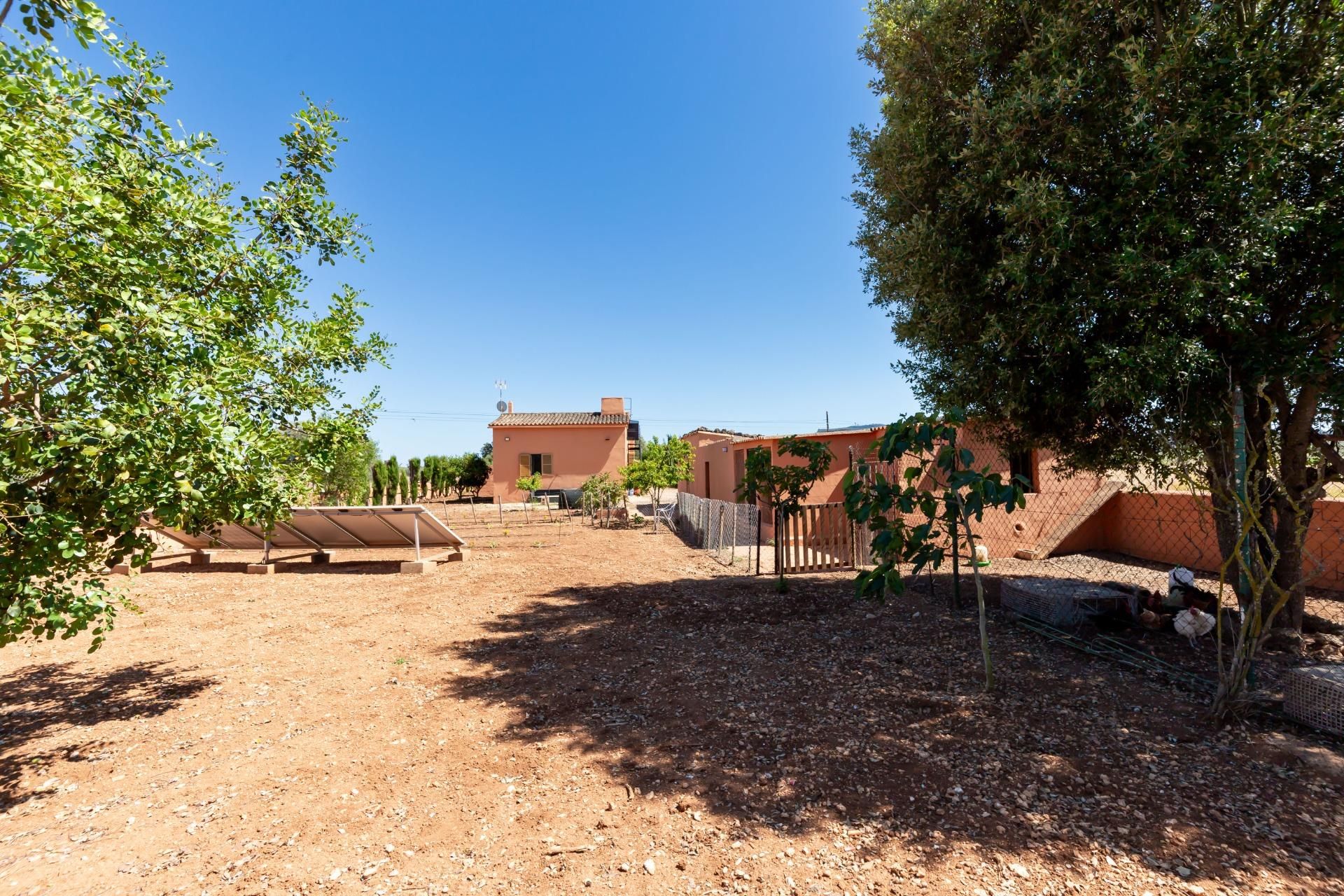 Garden of Country house for sale in Algaida  with Air Conditioner, Heating and Private garden
