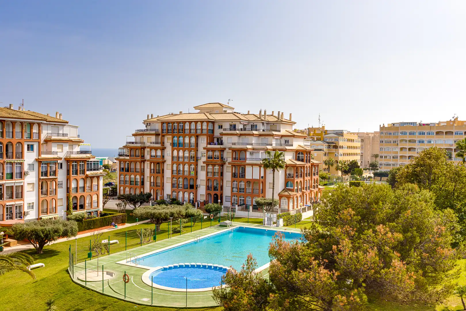 Exterior view of Flat for sale in Torrevieja  with Air Conditioner, Terrace and Balcony