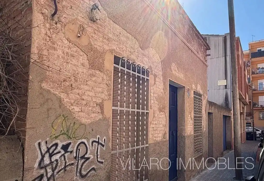Exterior view of Detached homes for sale in Sabadell  with Private garden and Storage room