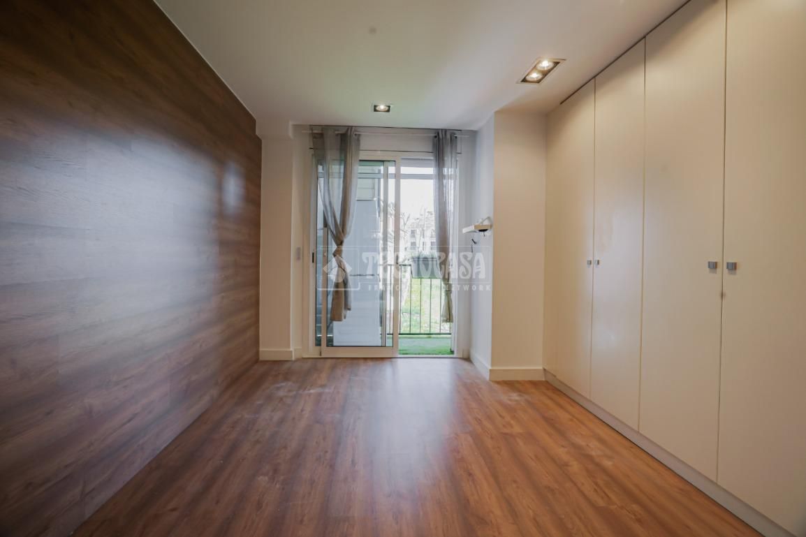 Dormitori de Loft en venda en Rubí amb Aire condicionat, Parquet i Moblat