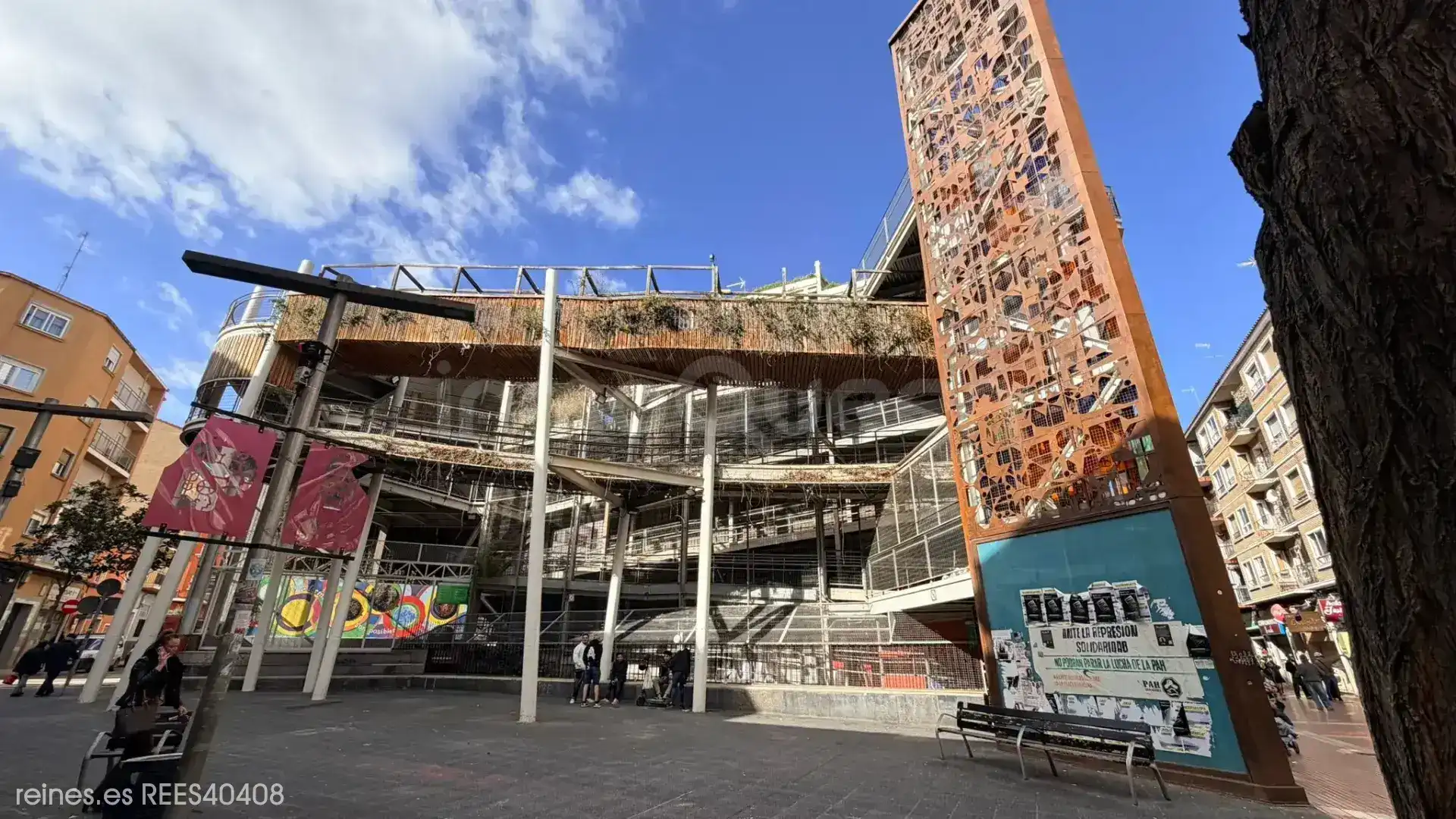 Außenansicht von Wohnung zum Verkauf in Zaragoza mit Heizung, Terrasse und Möbliert