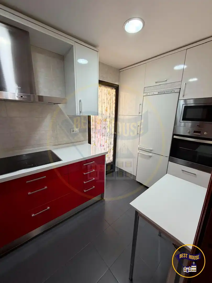 Kitchen of Flat for rent in Cuenca  with Heating, Furnished and Balcony