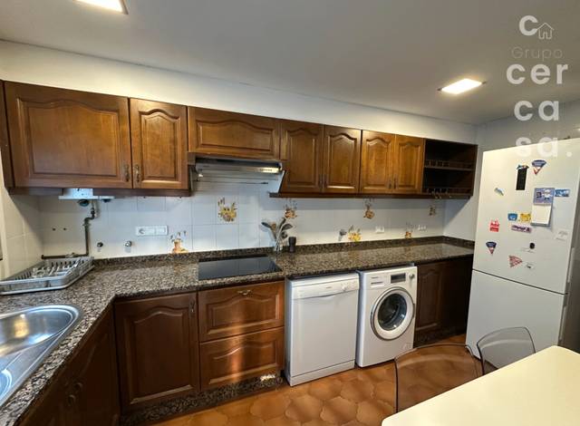 Piso en Alquiler en Avinguda de Campanar en Barrio de Campanar