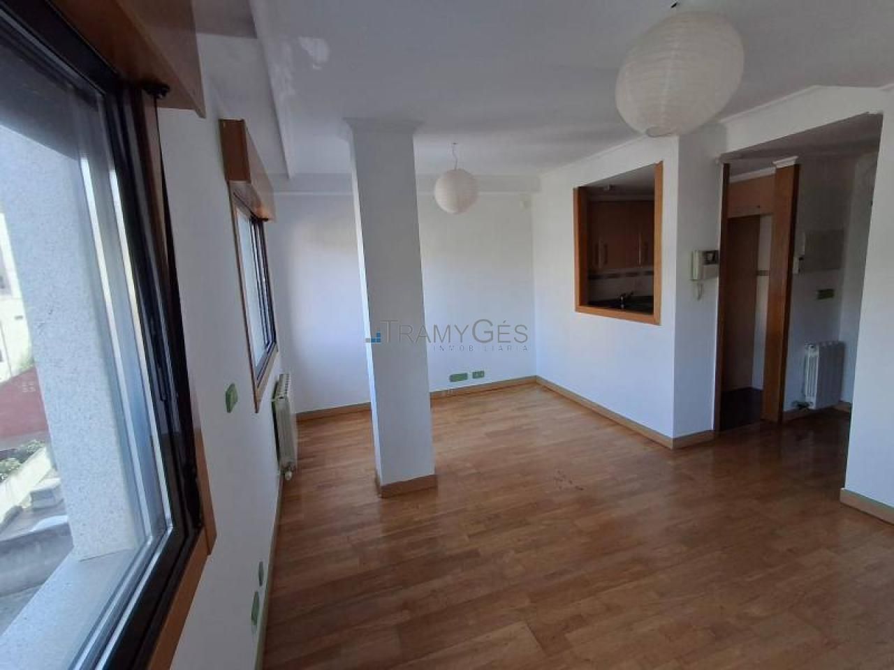 Piso en venta en Vigo  con Calefacción y Trastero