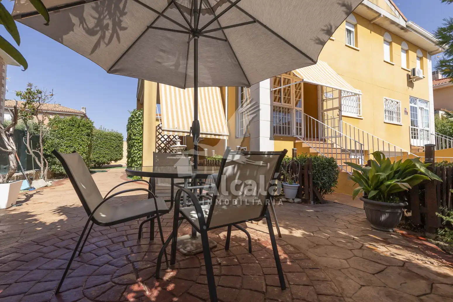 Casa aparellada amb piscina en venda a Torrejón del Rey, imagen 70