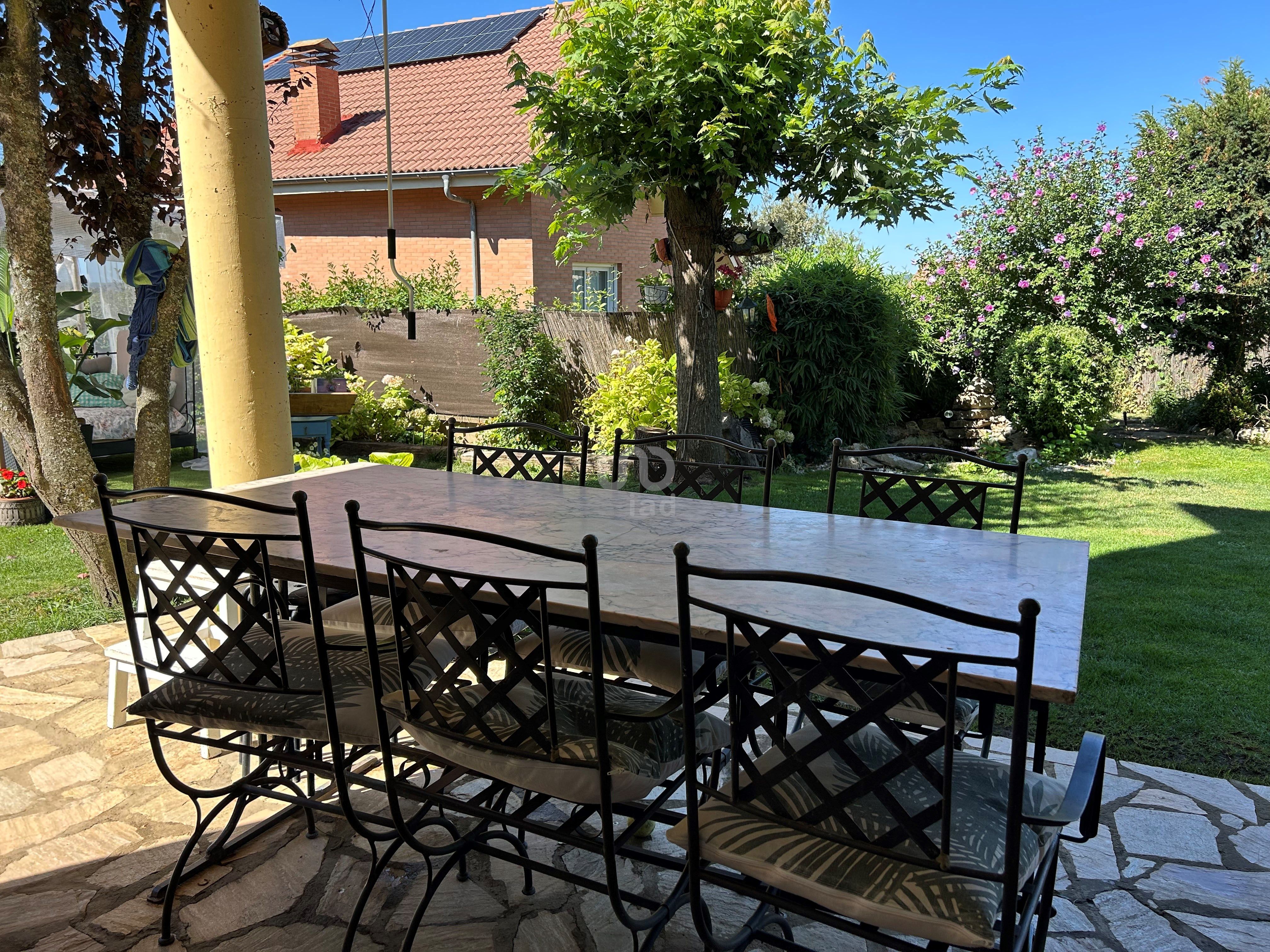 Terrace of House or chalet for sale in Sariegos  with Heating and Terrace