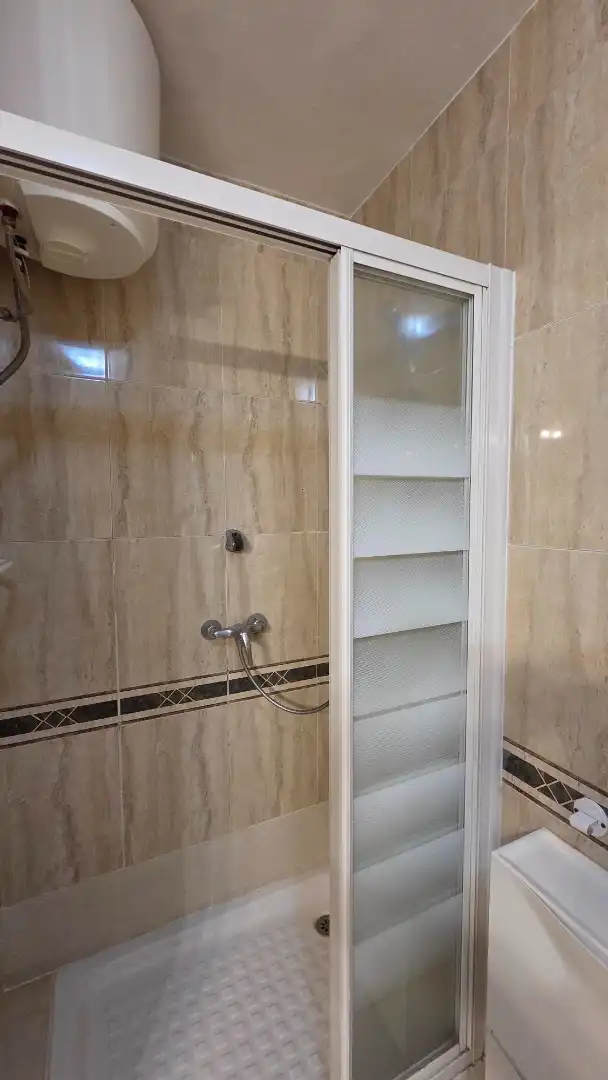Baño de Piso en venta en Valencia con Aire acondicionado y Balcón
