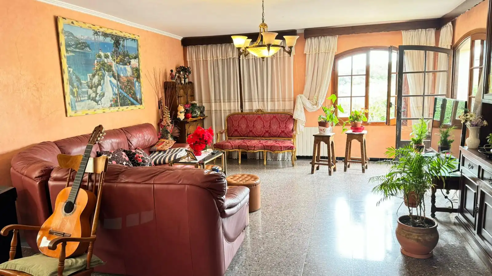 Sala de estar de Casa o chalet en venta en Calonge i Sant Antoni con Calefacción, Jardín privado y Terraza