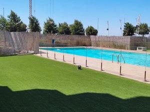 Swimming pool of Apartment to rent in Badajoz Capital  with Air Conditioner, Heating and Terrace