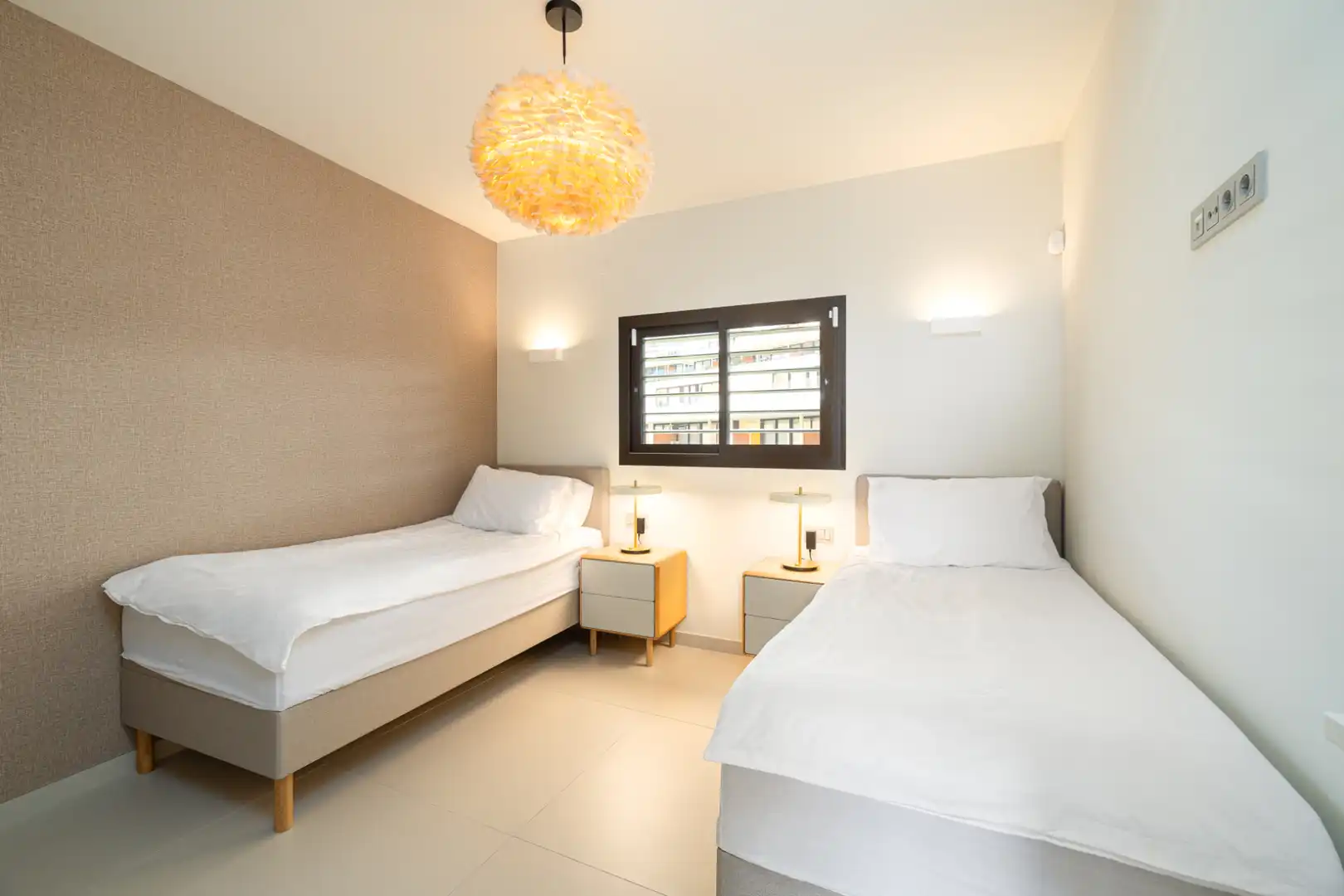 Schlafzimmer von Wohnungen zur Miete in Fuengirola mit Klimaanlage, Terrasse und Möbliert