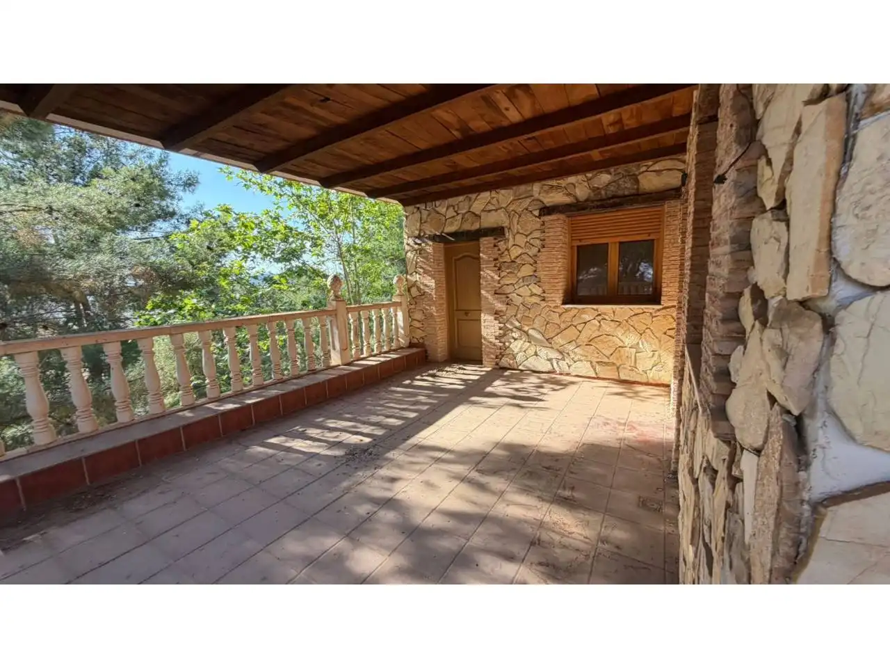 House for sale in Alcaraz