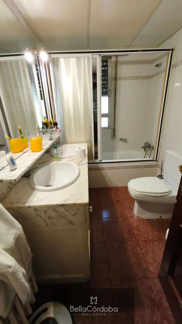 Casa o xalet en venda a El Brillante -El Naranjo - El Tablero