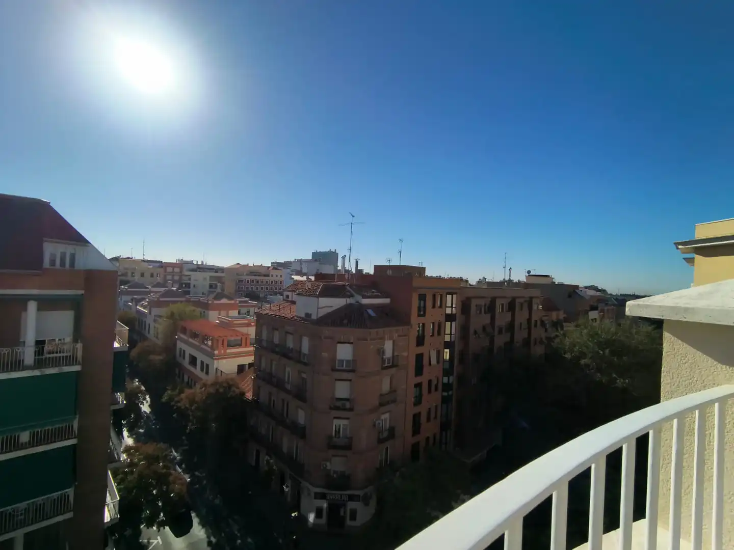 Vista exterior de Ático de alquiler en Madrid con Aire acondicionado, Terraza y Trastero