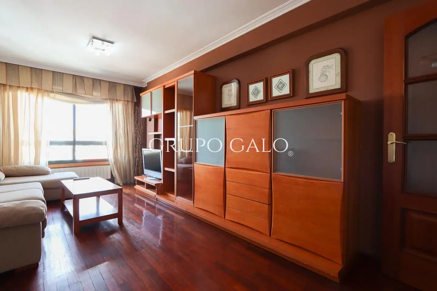 Sala de estar de Ático en venta en Vigo  con Calefacción, Parquet y Trastero