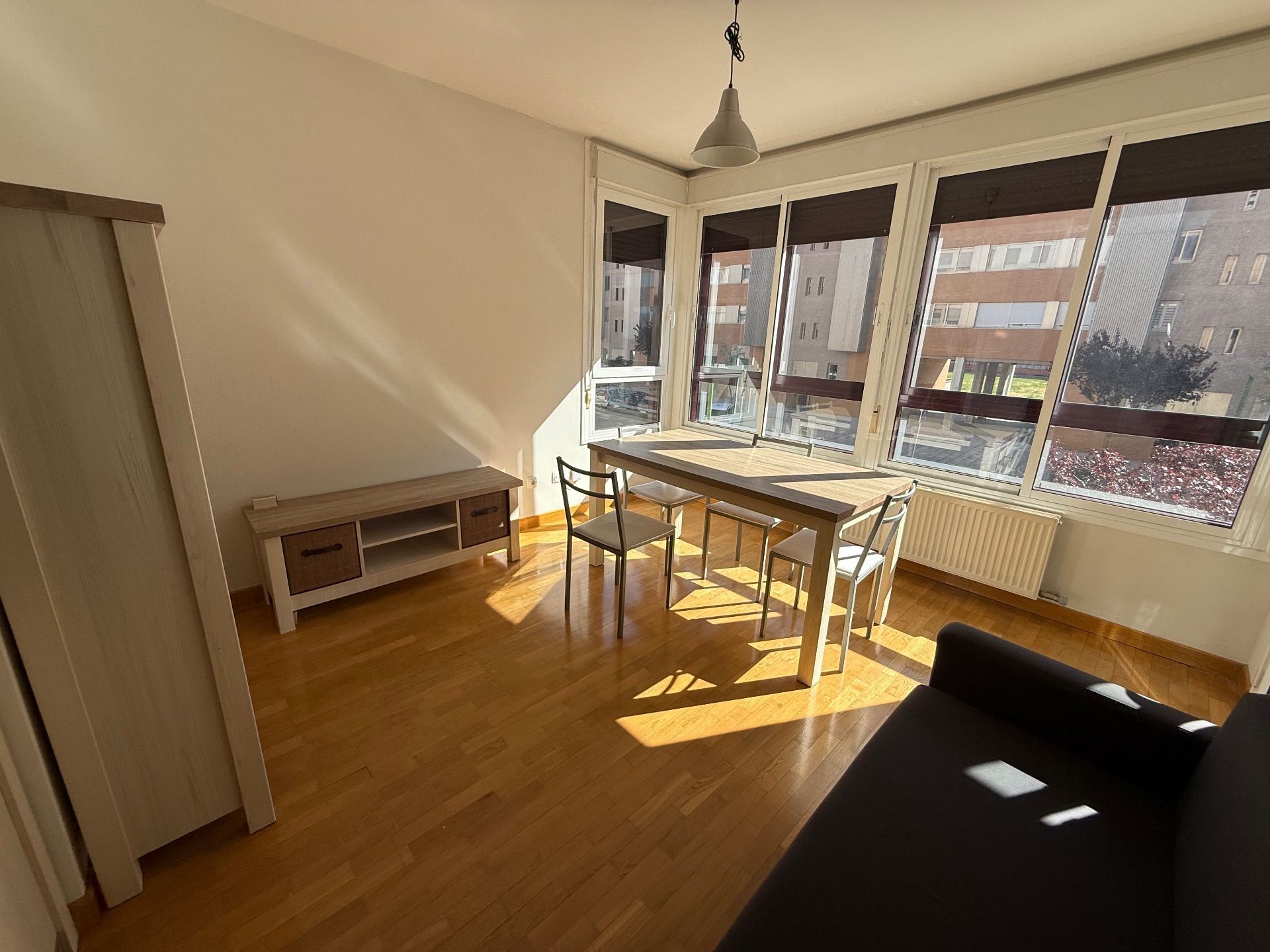 Sala de estar de Piso en venta en Burgos Capital con Calefacción y Trastero