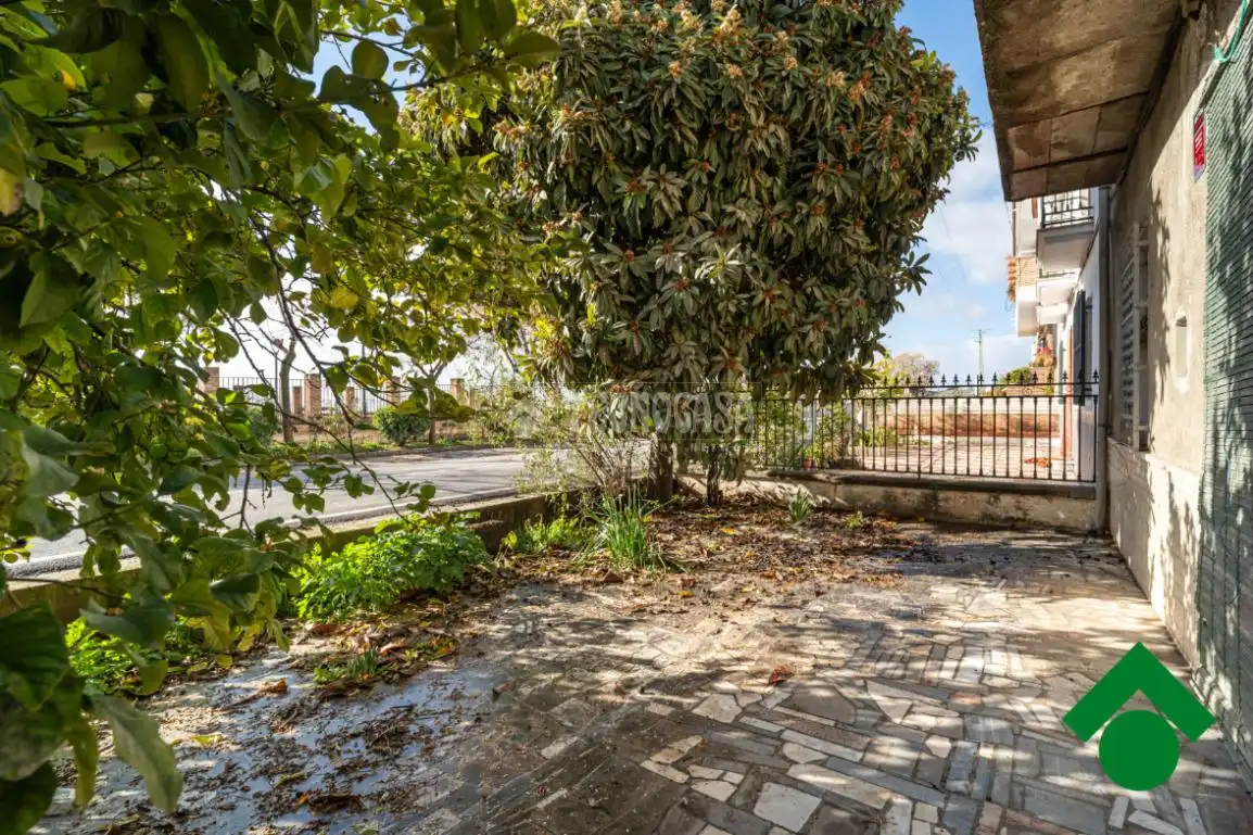 Habitatge amb terrassa en venda a Pinos Puente