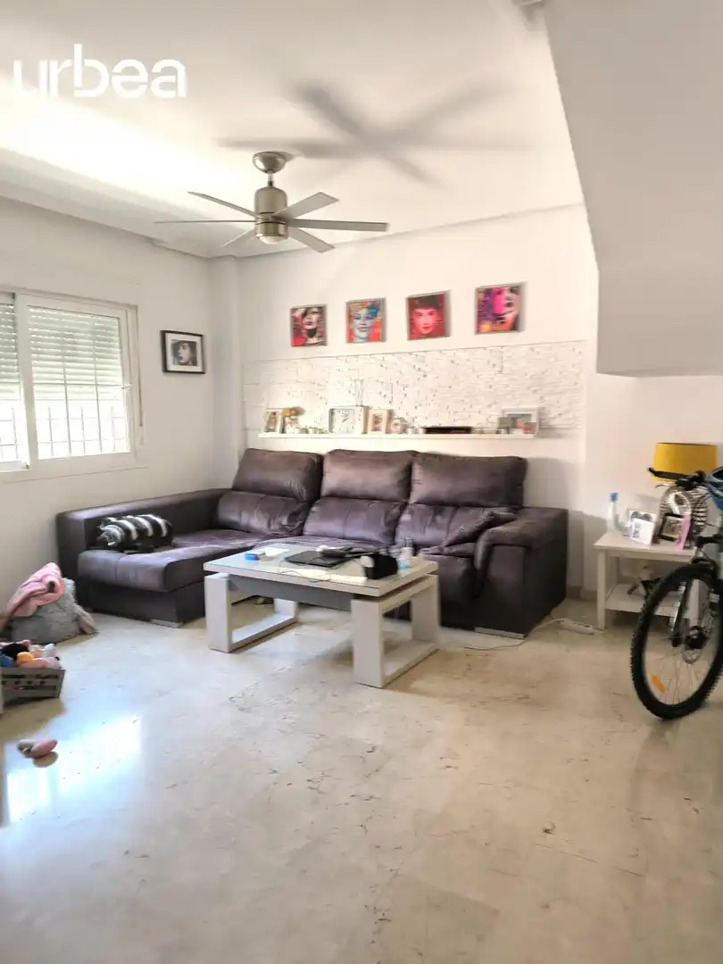 Living room of Detached homes for sale in Málaga  with Air Conditioner and Terrace