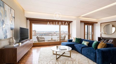 Foto 3 de Piso en venta en Canfranc, Paseo Independencia, Zaragoza Capital