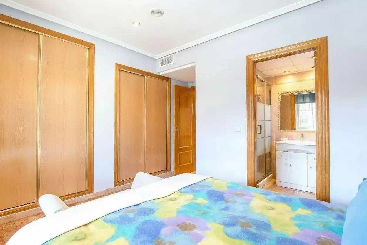 Habitación de Casa o chalet en venta en Murcia con Aire acondicionado, Calefacción y Jardín privado