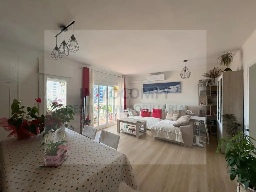 Living room of Flat for sale in Palamós