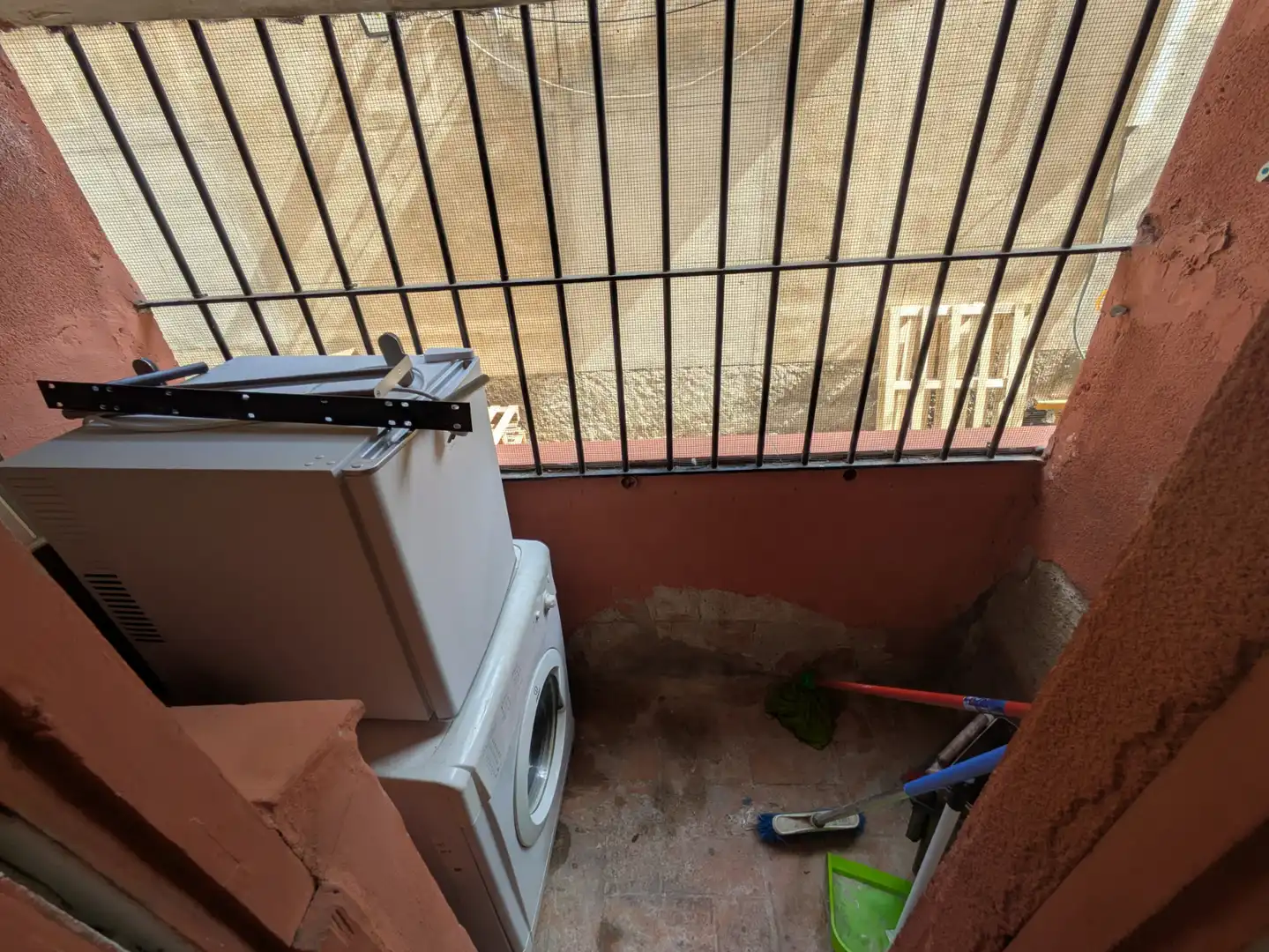 Terrassa de Planta baixa en venda en Barcelona amb Aire condicionat