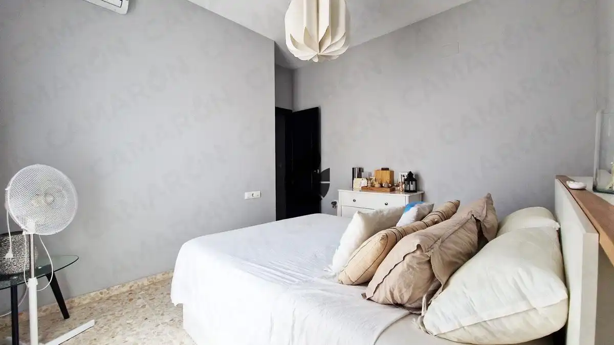 Habitación de Piso en venta en Coria del Río con Aire acondicionado, Terraza y Balcón