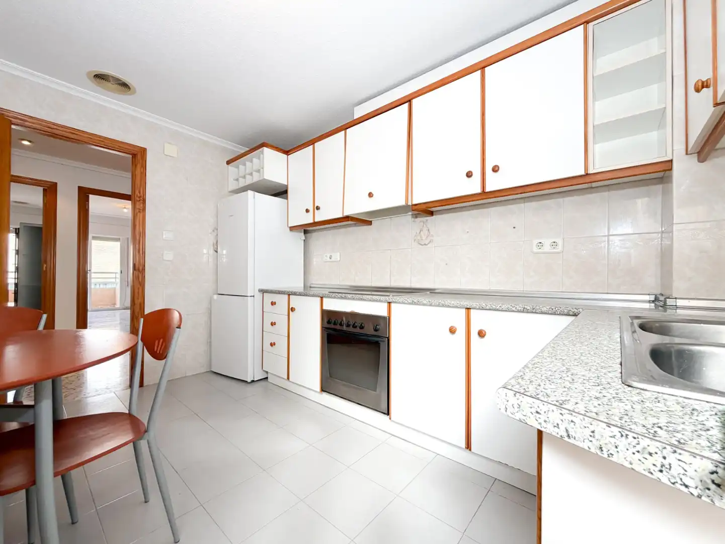 Cocina de Apartamento en venta en El Campello con Balcón