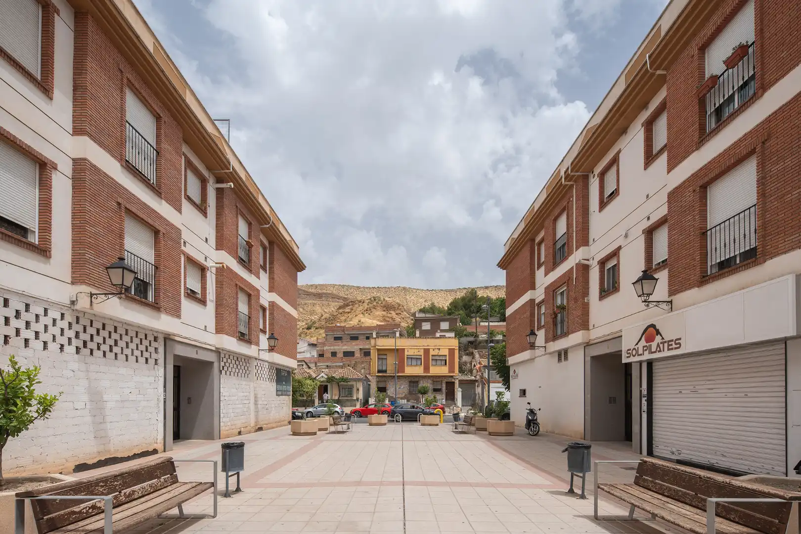 Vista exterior de Pis en venda en Cenes de la Vega amb Aire condicionat i Terrassa