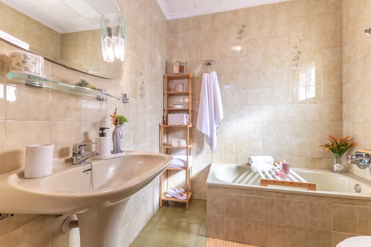 Baño de Piso en venta en Sagunto / Sagunt con Terraza y Balcón