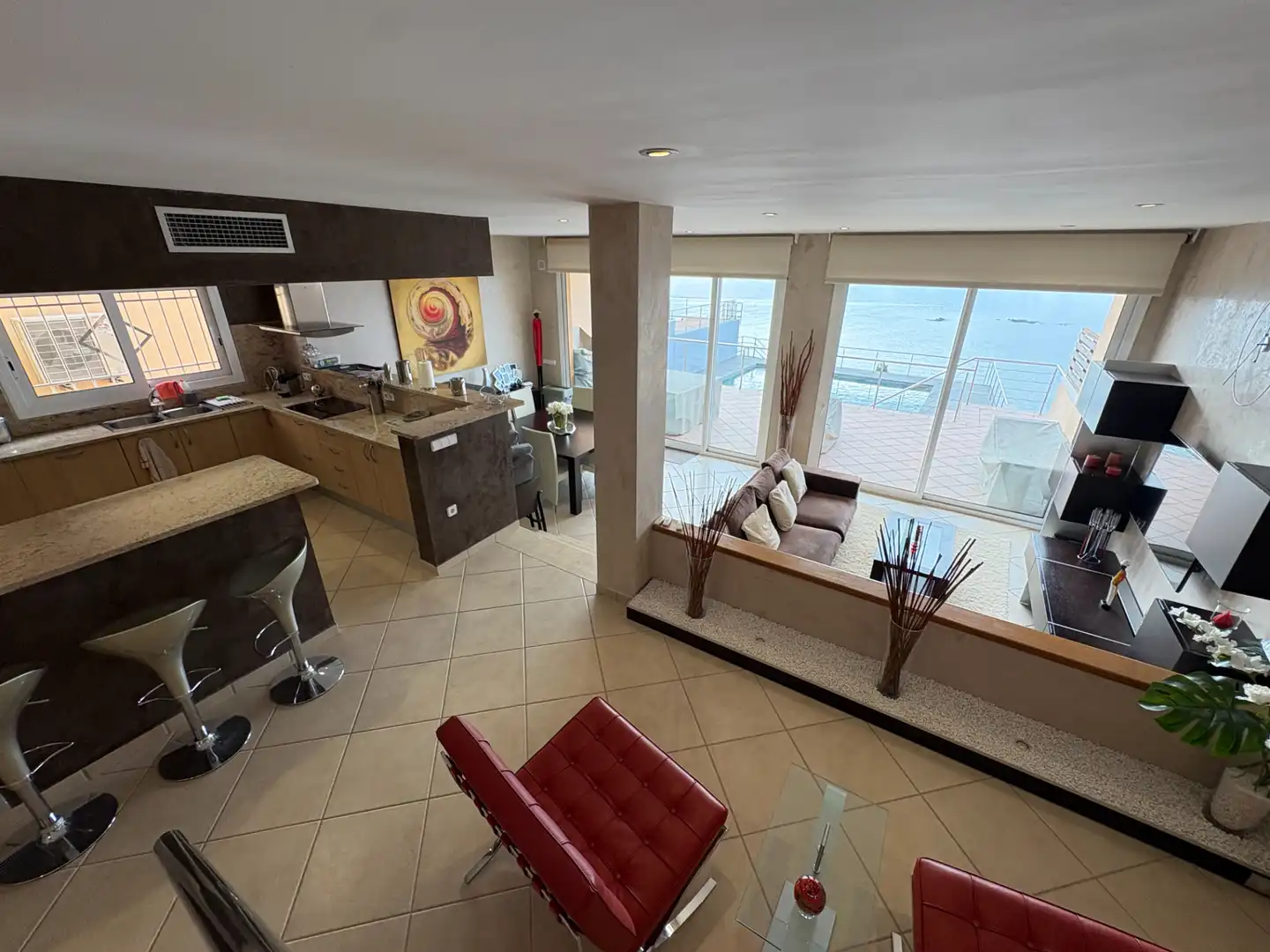 Sala d'estar de Casa adosada en venda en Roses amb Aire condicionat, Calefacció i Jardí privat