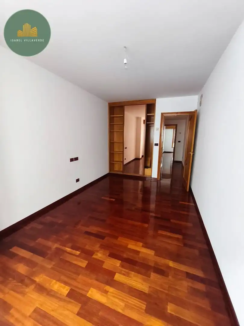Wohnung zum Verkauf in A Coruña Capital  mit Heizung und Abstellraum