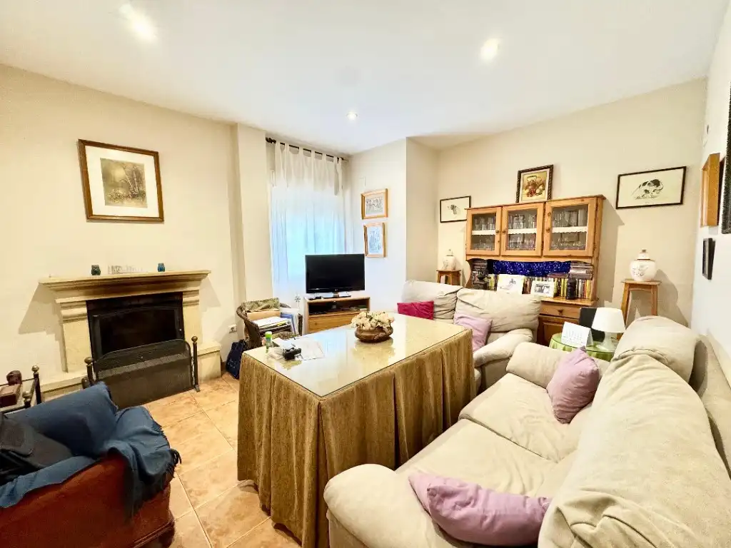 Sala de estar de Casa o chalet en venta en Córdoba con Terraza y Piscina