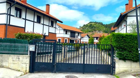 Foto 2 de Casa o xalet en venda a Barrio Llantada, 6, Sámano, Castro-Urdiales