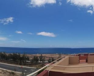 Vista exterior de Casa adosada en venda en Puerto del Rosario