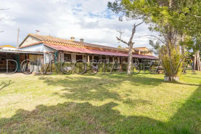 Casa o xalet en venda en Viladamat amb Aire condicionat, Calefacció i Moblat