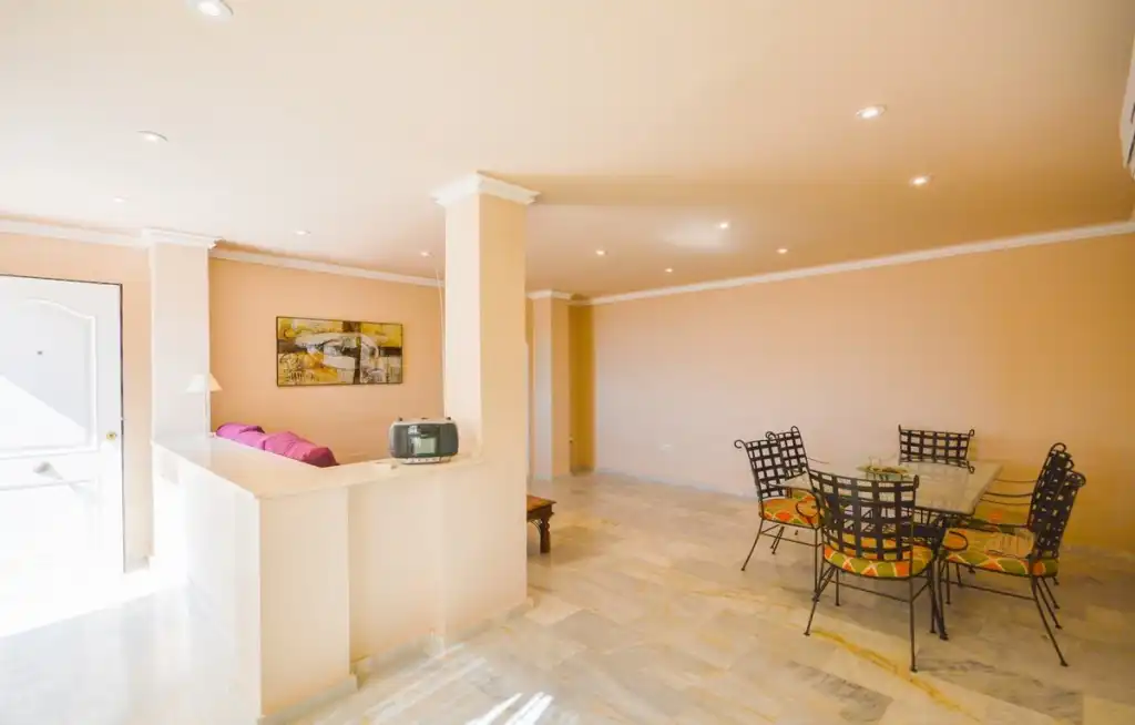 Houses for sale in Benalmádena  with Air Conditioner, Private garden and Terrace